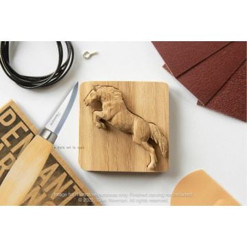 Carving Kit Inc Mora 120 - Horse - Oak Wood Pendant By Giles Newman