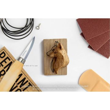 Carving Kit Inc Mora 120 - Fox - Oak Wood Pendant By Giles Newman